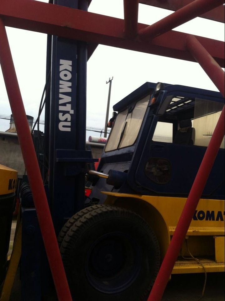 used komatsu diesel forklift truck 20t