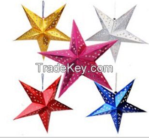 paper star hanging