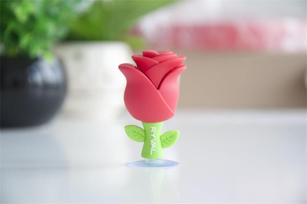 Beautiful rose flower USB flash drive