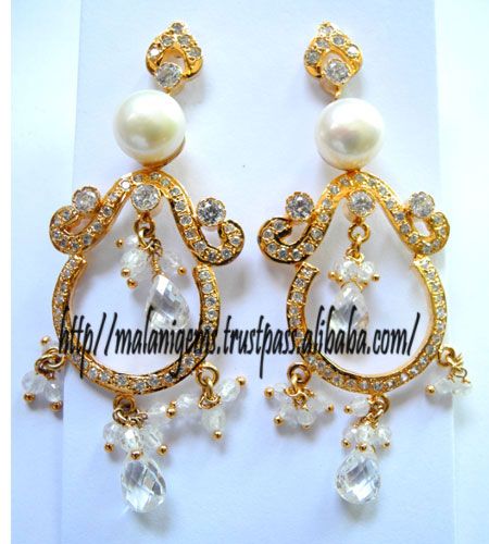 FASHION JEWELRY AAA FRESHWATER PEARL & TOPAZ EARRINGS