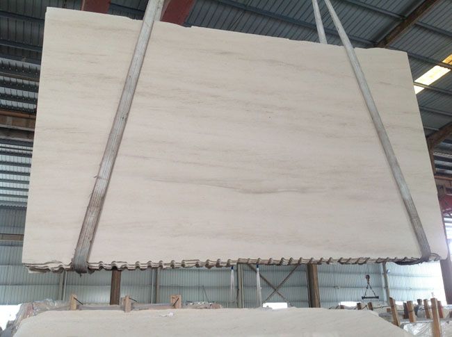 moca cream limestone