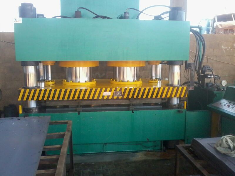 Steel Door Hydraulic Press, Rubber Vulcanizing Machine