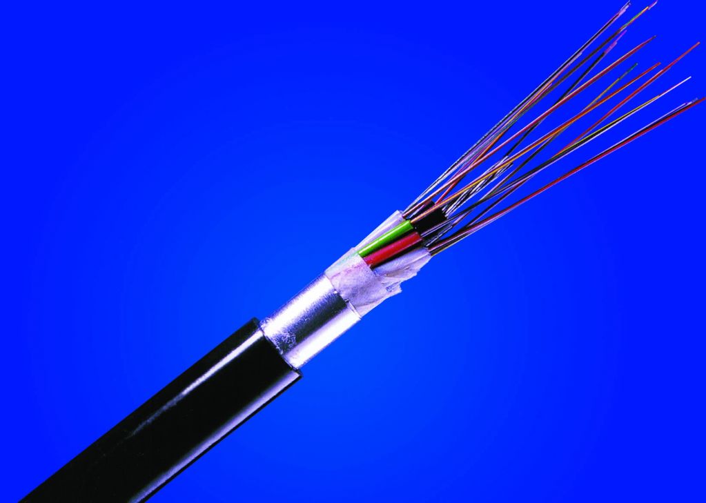 Optical fiber cable for duct