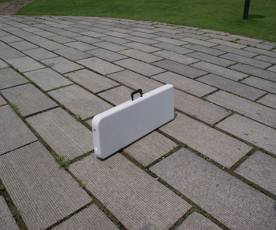plastic folding in half bench