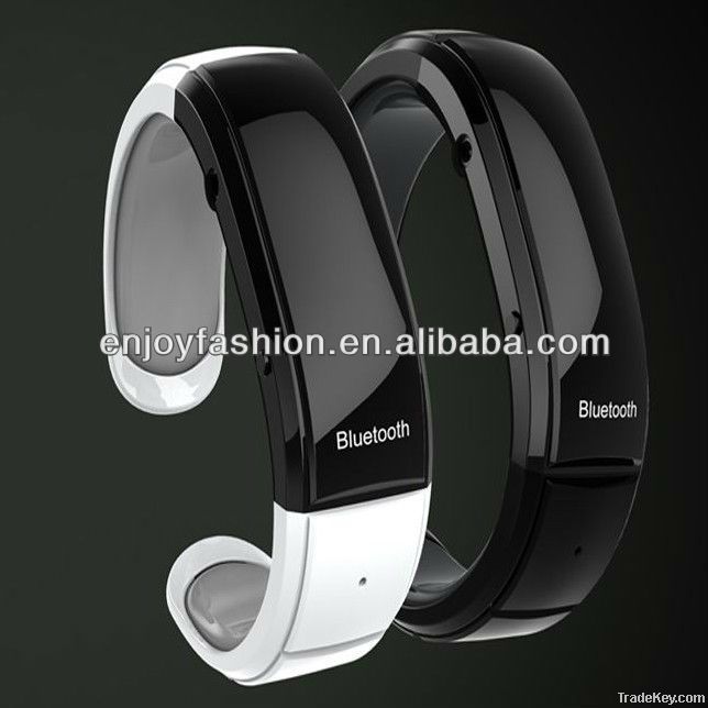 Fashion Vibrating Bluetooth Bracelet With Led Time For Woman Show Call