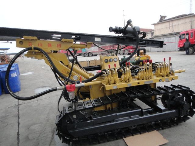 Sales to South Africa KY100 Open-air Crawler Mining Drilling Rig For Blast Hole