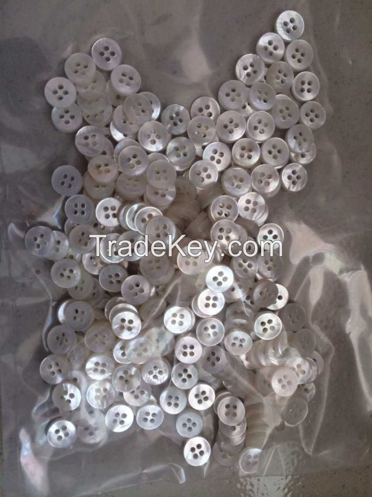 14L~44L white mother of pearl shell button supply