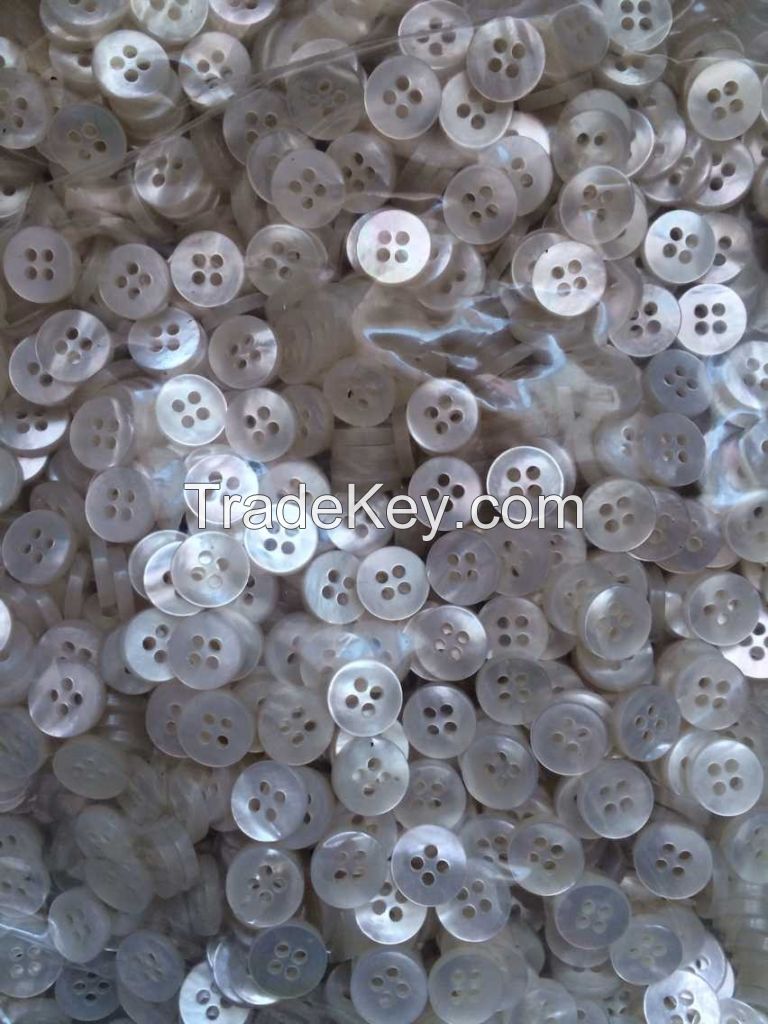 14L~44L white mother of pearl shell button supply