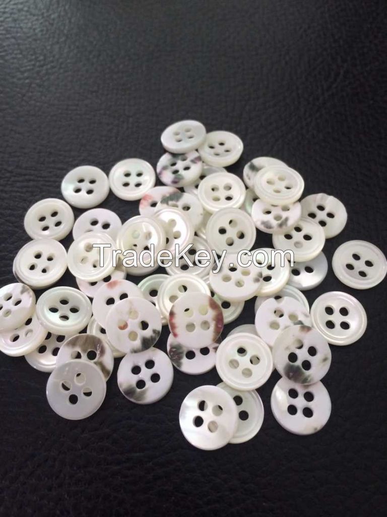 Natural 4 Holes Trocas Trochus Takase  Shell Shirt Button