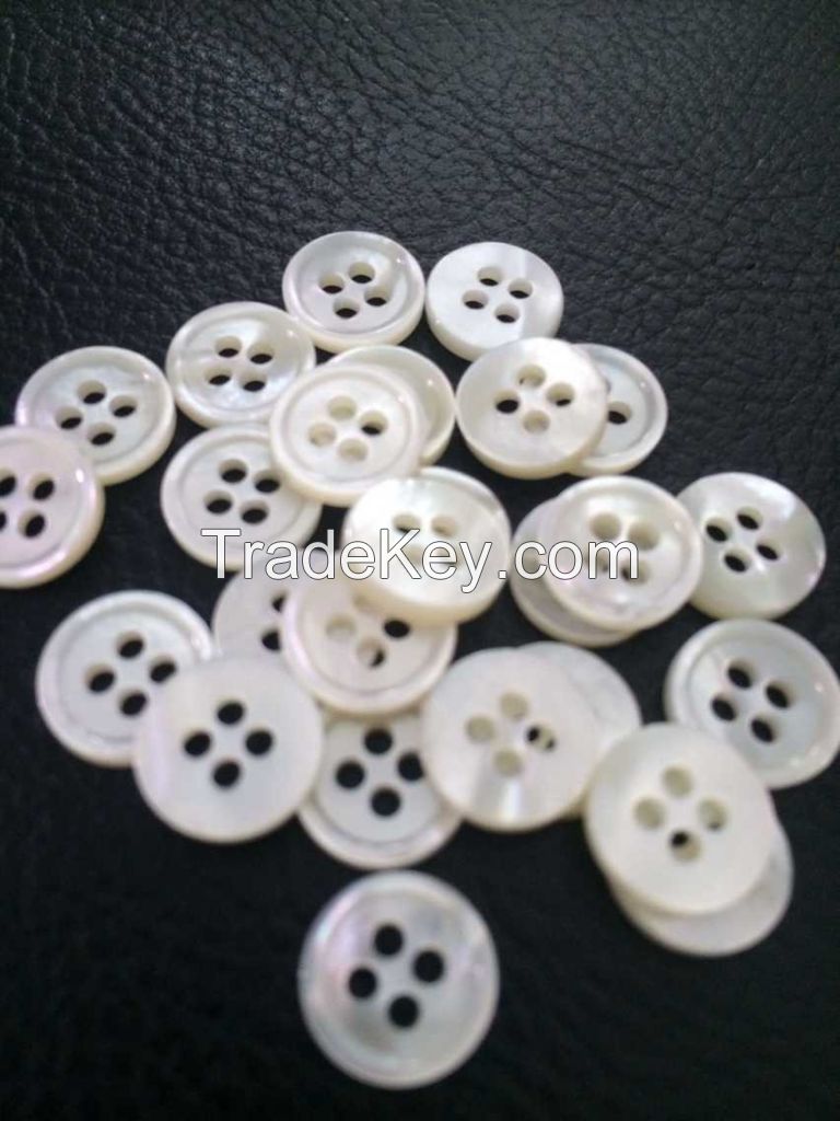 14L~44L white mop shell button supply