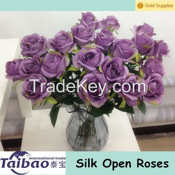 Artificial rose to make centrepieces for weddings