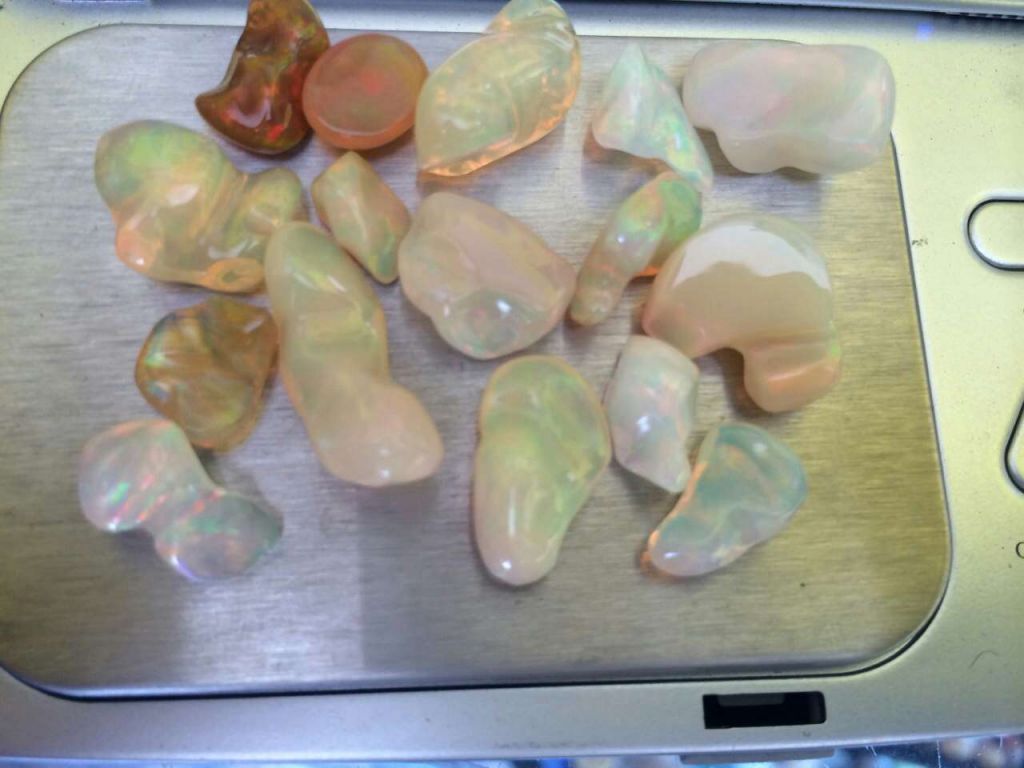 Mexico Origin Opal Raw Material