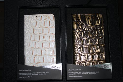 Genuine leather mobile phone case embossed alligator skin handmade Korea