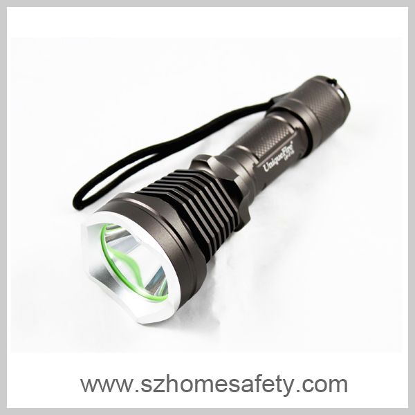 2014 New hot sell rechargeable 540 lumen flashlight