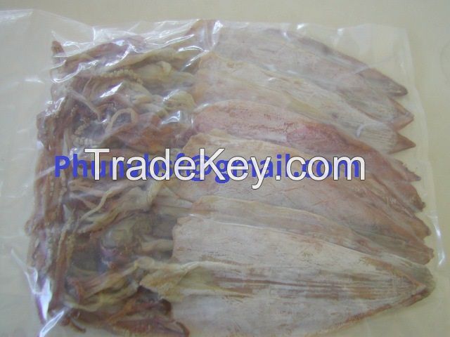 Dried loligo squid skin on