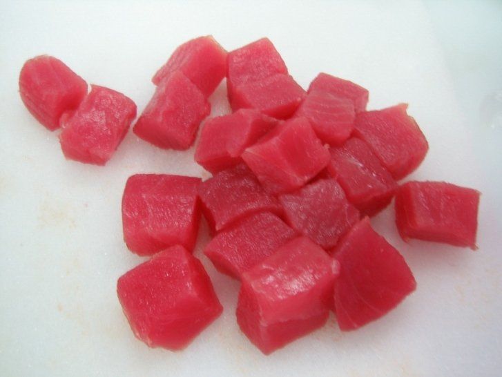 Tuna Cube - Yellowfin Tuna (Thunnus Albacares)