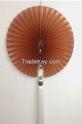 Decorative folding fan