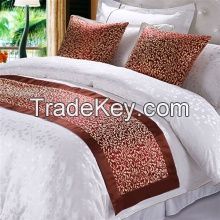 Bed runner 008