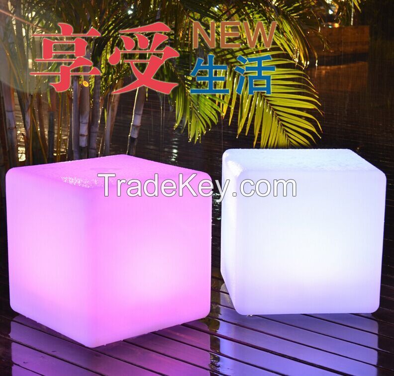 50cm x 50cm x 50cm Led light cube,LED cube/Plastic Outdoor Sofa/Led light cube Chair&Table garden Led Glowing cube Chair