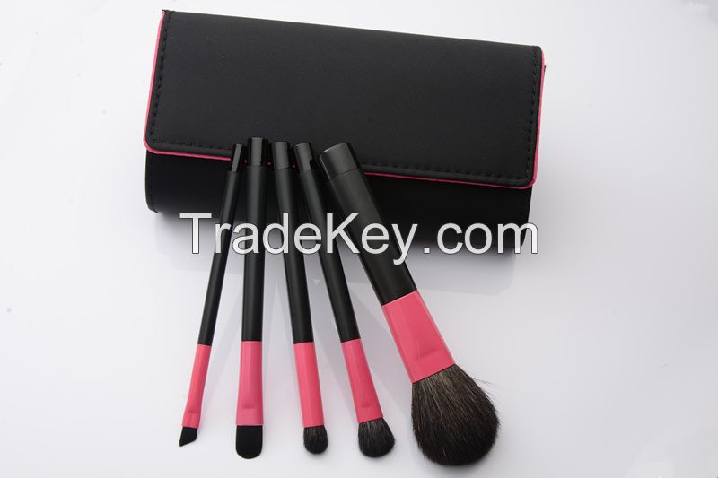 5 pieces black makeup brush set with a cloth bag