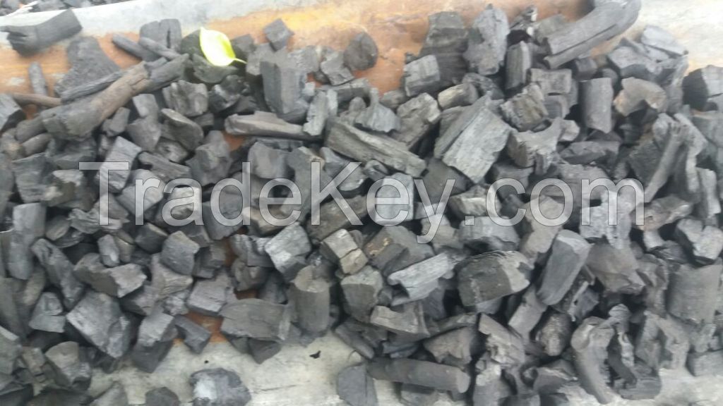 Hardwood Lump Charcoal For Bbq, Grills, Smokers, Kamados