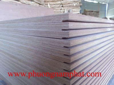 Hight quality Container flooring plywood 28mm