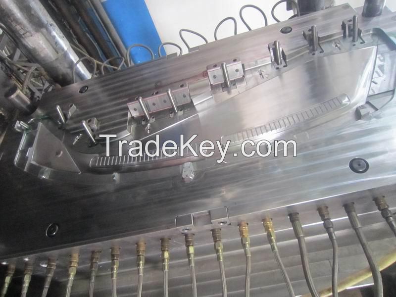 Automobile Injection Mold 