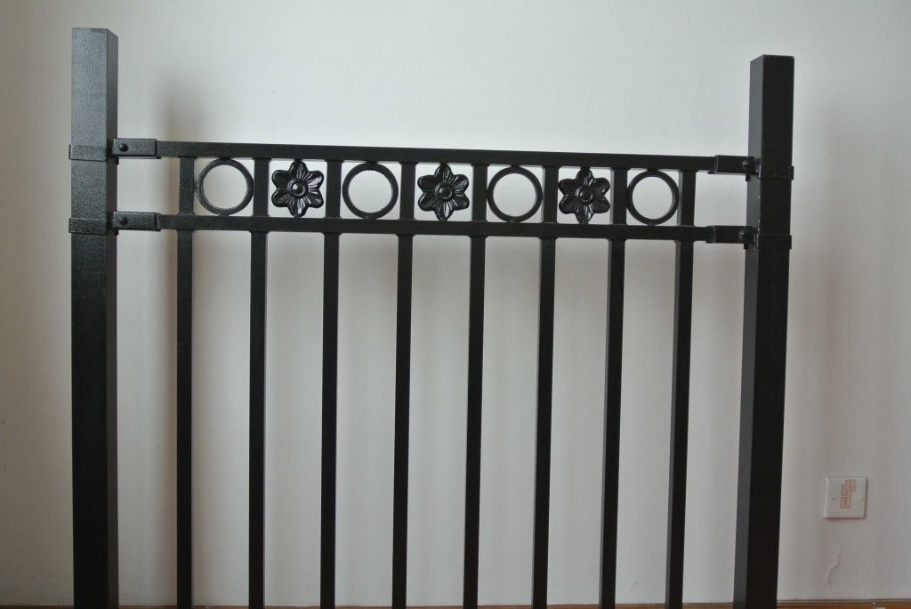 Aluminum Fence And Gate