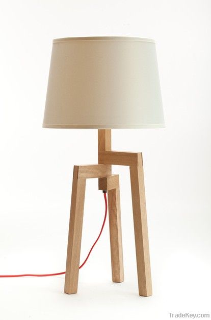 Modern fashion wood table lamp for reading