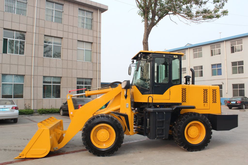 China 2.0 Ton 4WD Articulated Mini Wheel Loader With Good Price ZL920