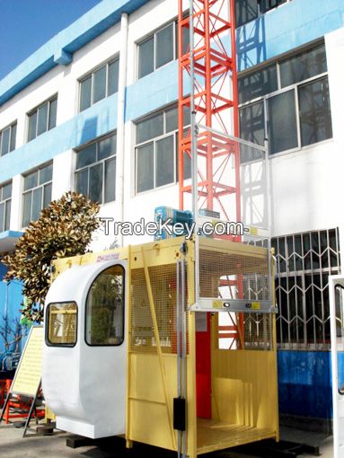 Good Evaluation SC150 Construction Hoist / Building Lift / Architectural Elevator for Passenger and Material