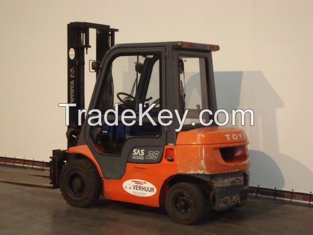 Forklift 02-7 FDF 25