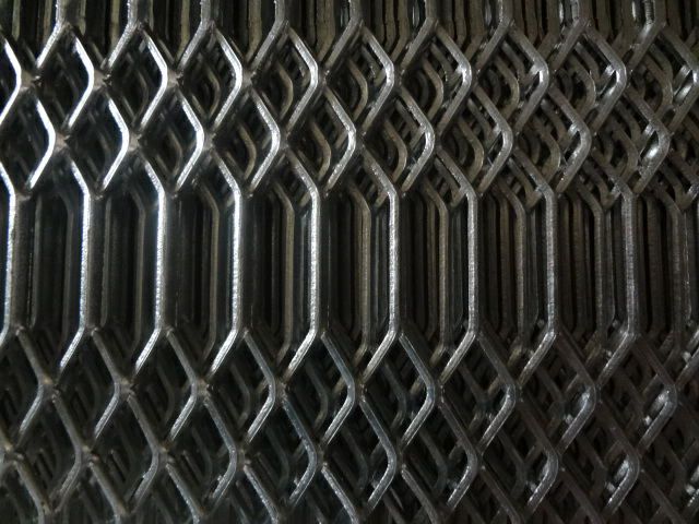 Iron Plate Expanded Metal Mesh(ISO9001:2008) 