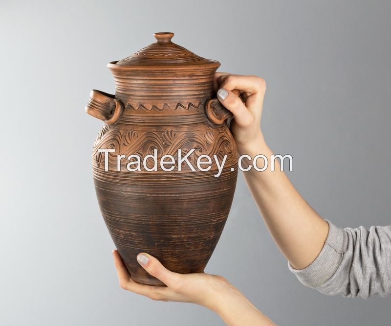 Clay amphora with a lid