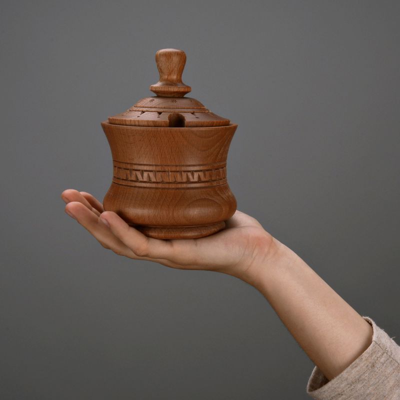 Salt Pot, Salt Pot with a Lid, Jar for Spices and Seasonings
