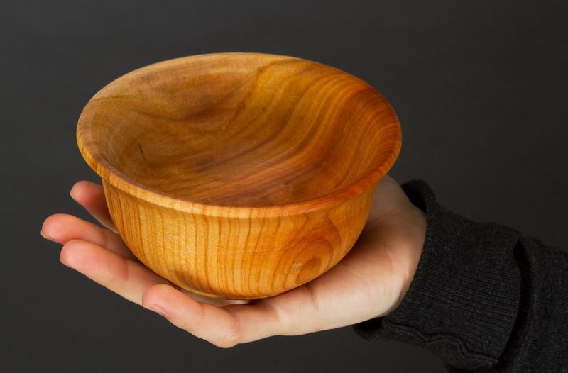 Wooden deep bowl