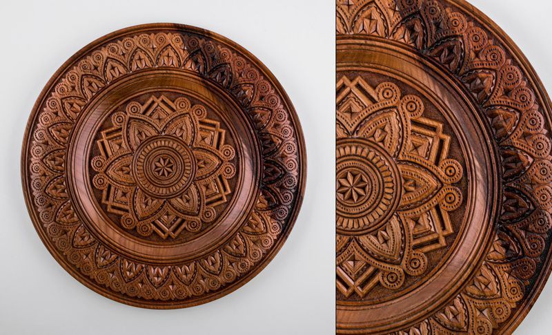 Wooden decorative plate