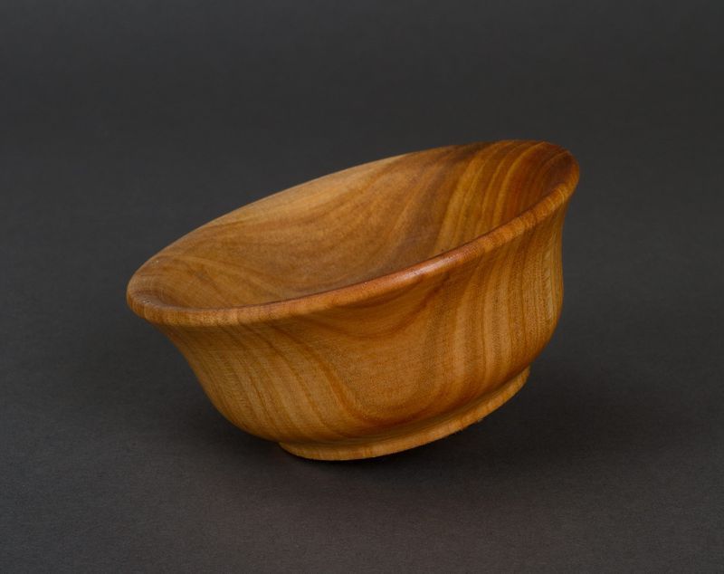 Bowl made of natural wood