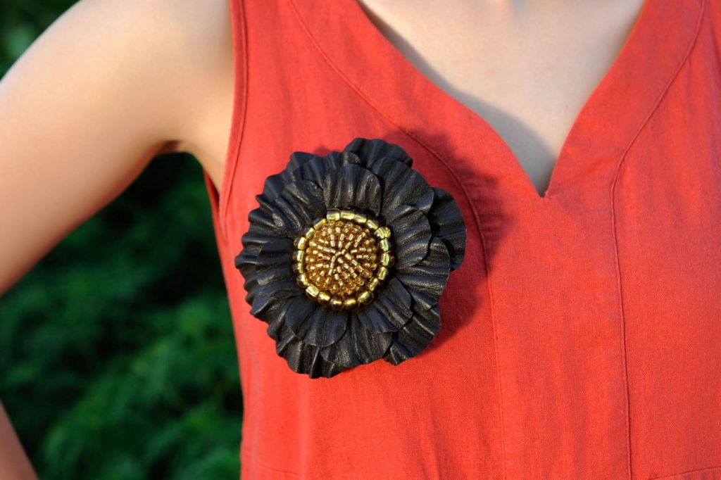 Leather flower brooch