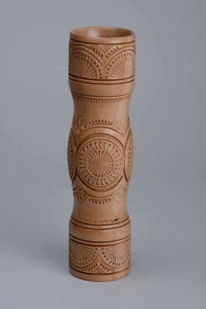 Decorative table wooden vase 
