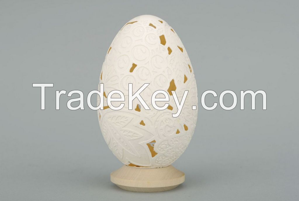 Painted egg "Bird in guelder-rose"