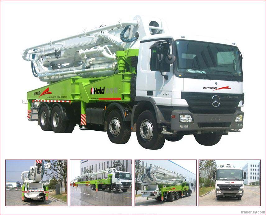 Truck-mounted concrete pump