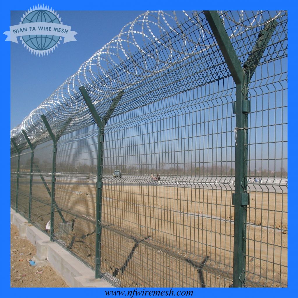 airport security fence