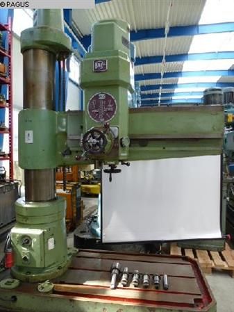 Radial Drilling Machine