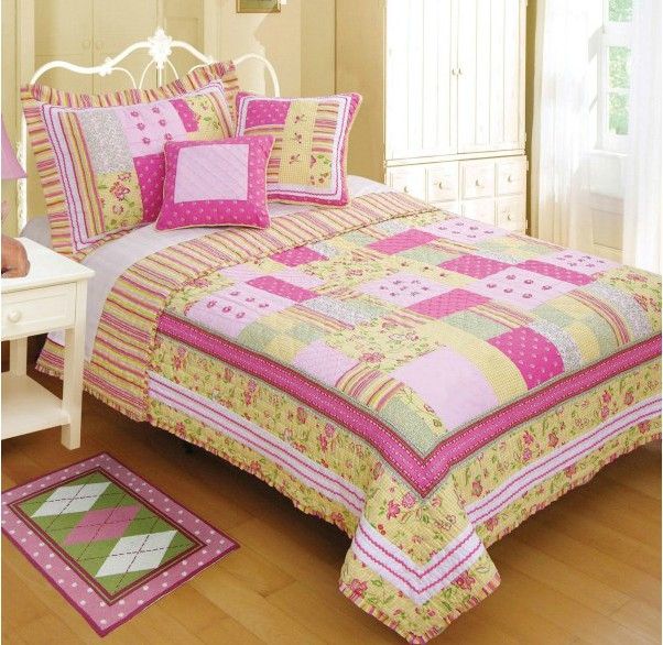 colorful patchwork quilt