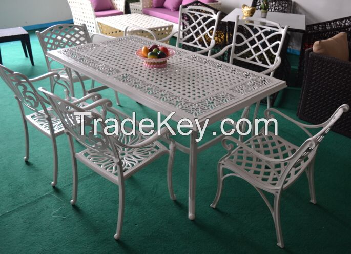 cast aluminum furniture