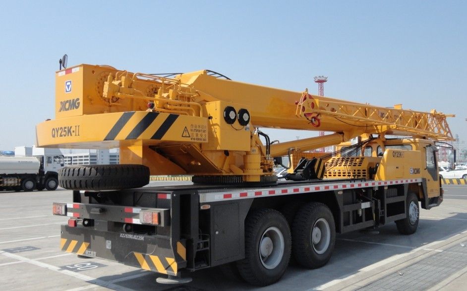 truck crane, mobile crane, crane truck