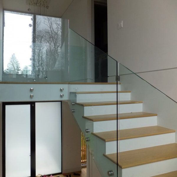 10mm clear tempered frameless glass railing price per square metre