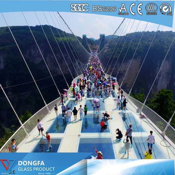  Triple-layer SGP laminated glass bridge