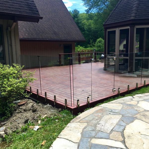 bespoke glass fence, clear tempered framless glass pool/garden fence